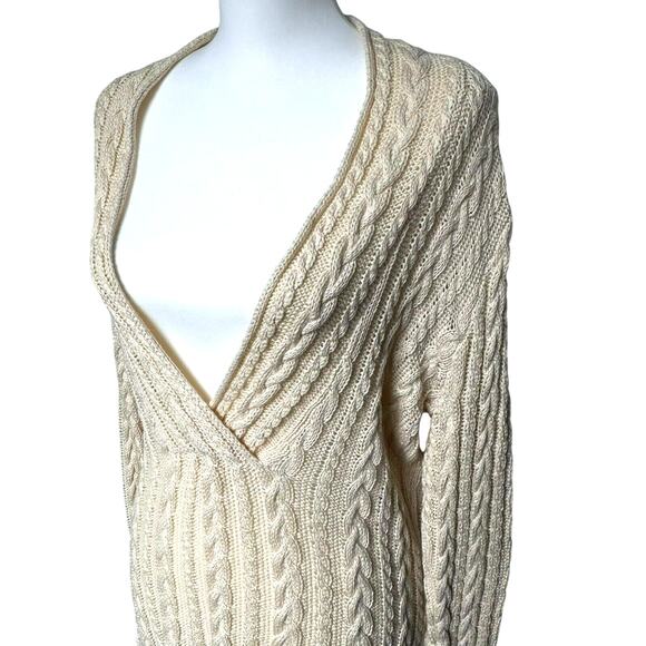 LAUREN RALPH LAUREN Women's Large Cream Deep V-Neck Cable Knit Sweater Scalloped - Picture 1 of 10